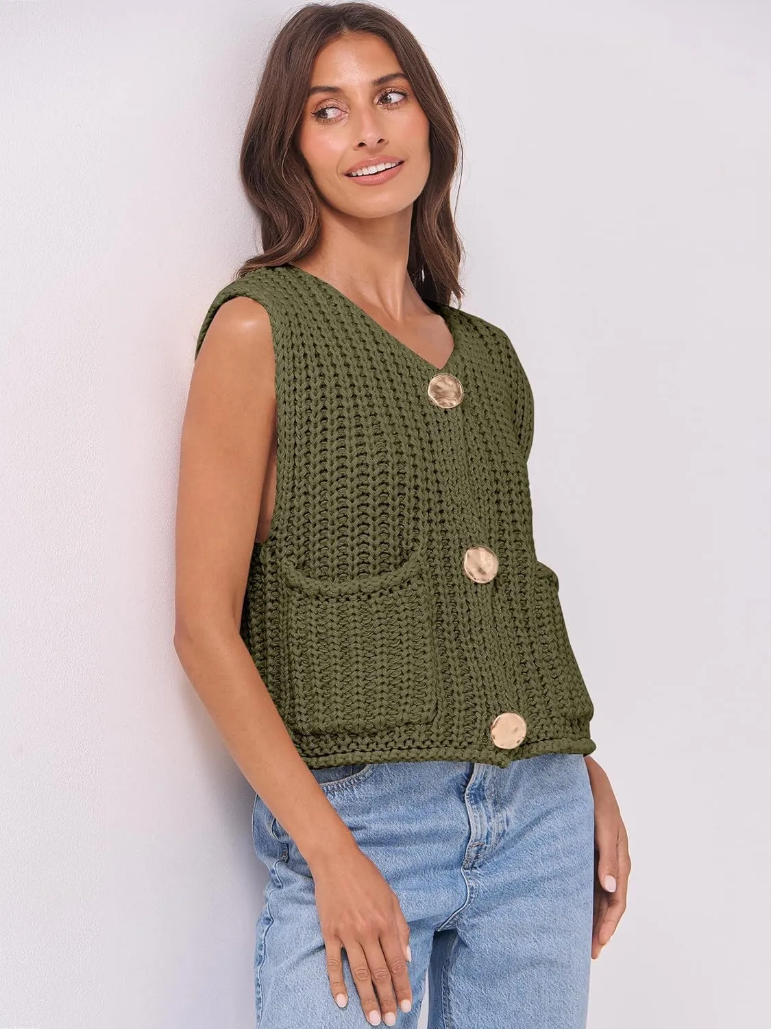 ANRABESS Women Chunky Knit Sweater Vest Button Down Casual Sleeveless Cardigan with Pockets Spring Trendy Outfits 2025